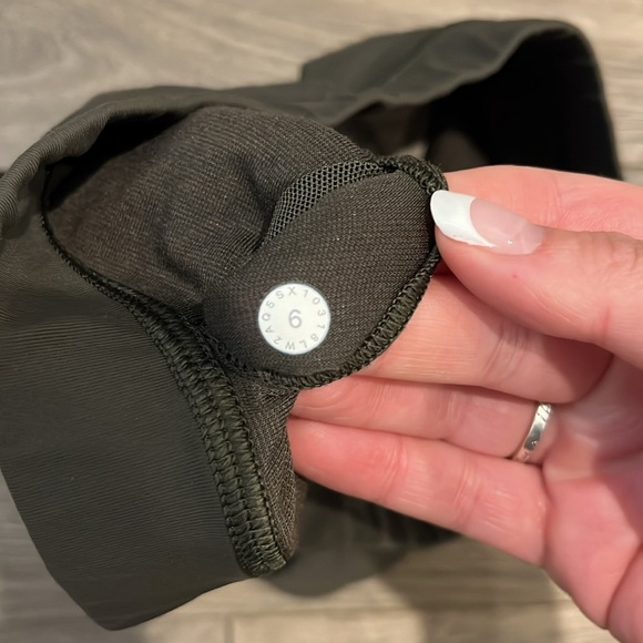 Lululemon Sports Bra - Picture 3 of 3